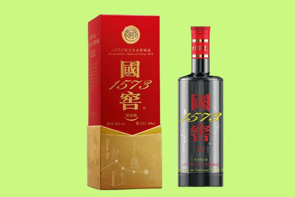 安阳市安阳回收国窖1573.jpg